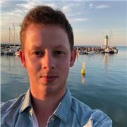 Étudiant de première année en école infirmier je dispense des cours de biologie